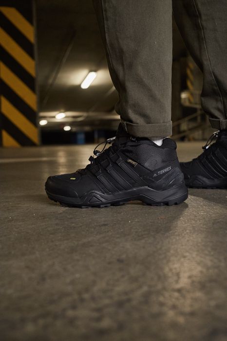 НЕ ПРОПУСТІТЬ! Кросівки Adidas Terrex Black High 41 42 43 44 45 46