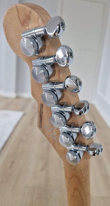 Reverend Descent Baritone RA MBK