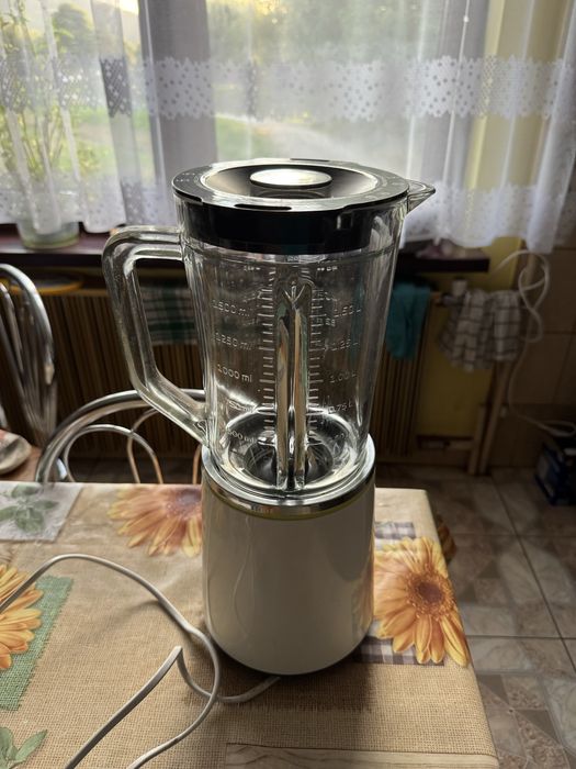 Blender kielichowy Beko 600w