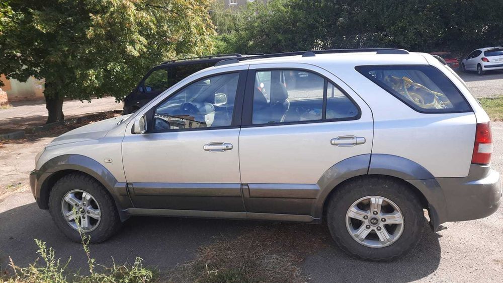 Для військових машина KIA Sorento 2005 р   з документами
