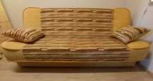 Sofa/ wersalka - mebel dostosowany do relaksu, spania.