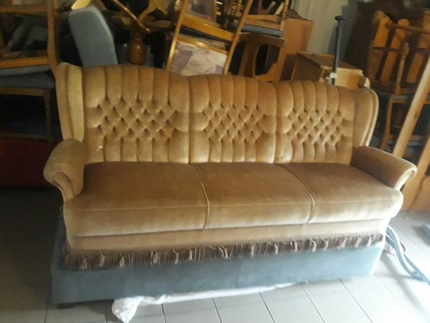 Elegancki komplet wypoczynkowy sofa plus dwa fotele