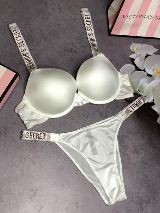 Білий комплект VS