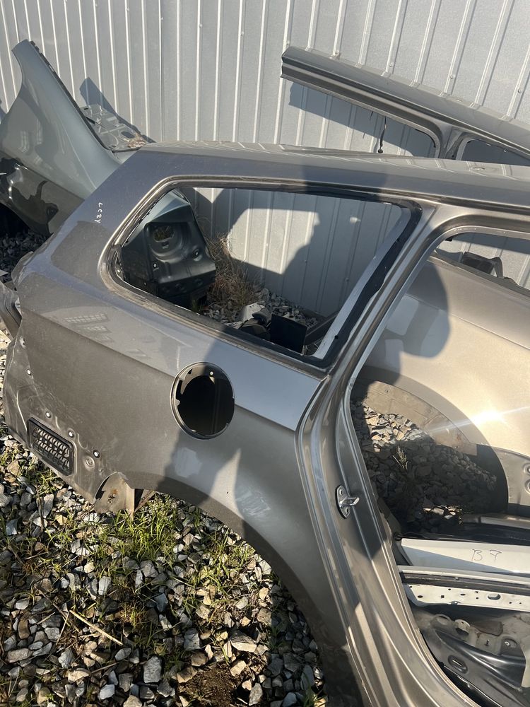 Задня четверть Passat B7 Європа сидан і універсал