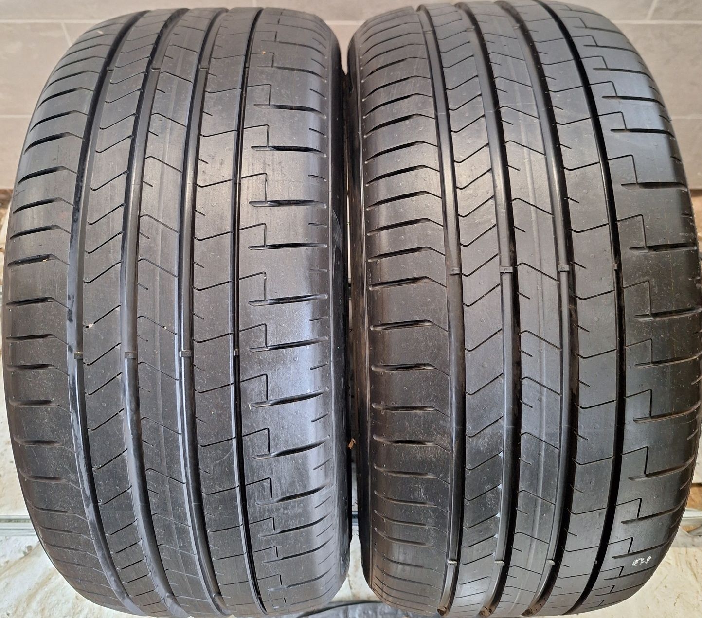 Opony Letnie 19 Pirelli P Zero 255/40R19 275/40R19 Komplet Mustang