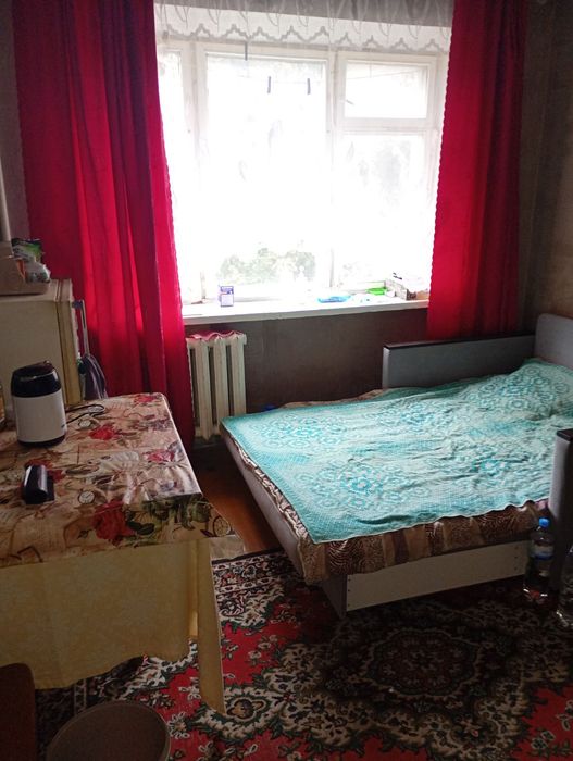 Здам комнату в гуртожитку  недорого