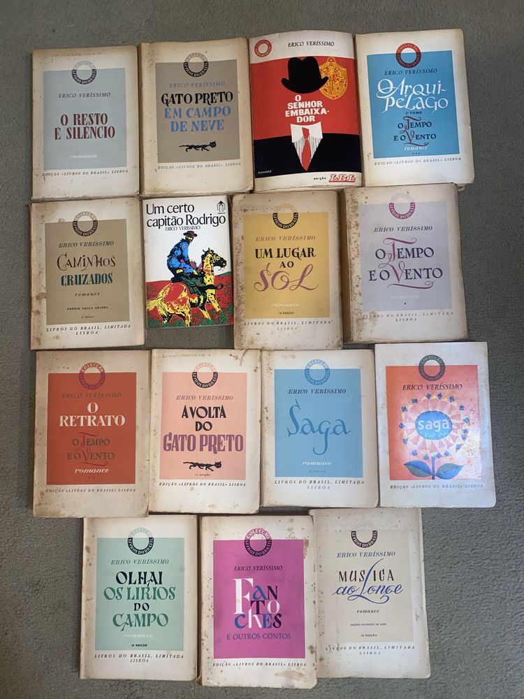 Livros de coleções diferentes