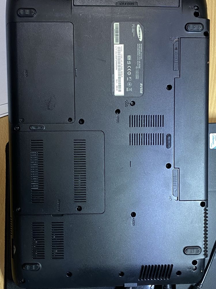 Ноут Samsung NP-RV508