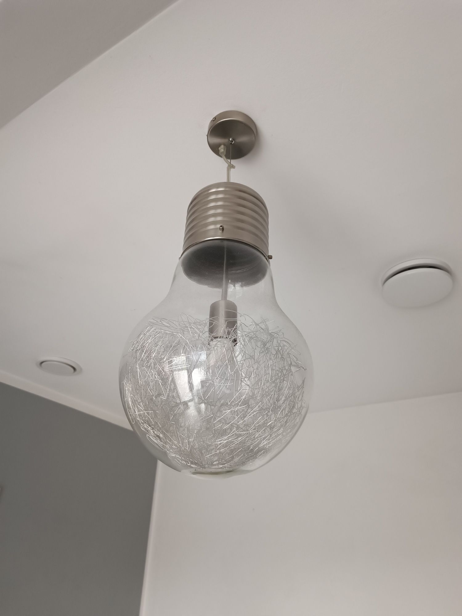 Lampa sufitowa żarówa