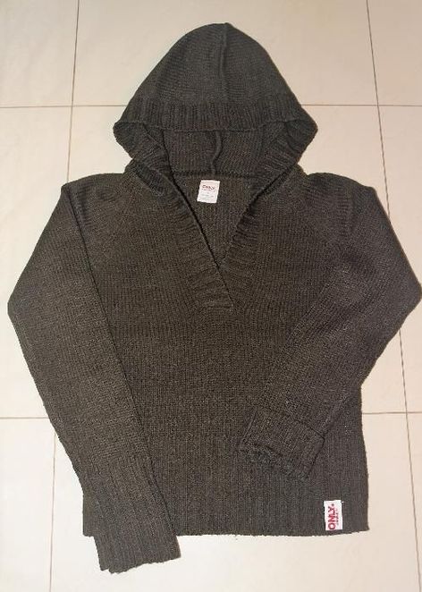 38 M: Kurtka ze stójką H&M, katana, sweter, bluzki