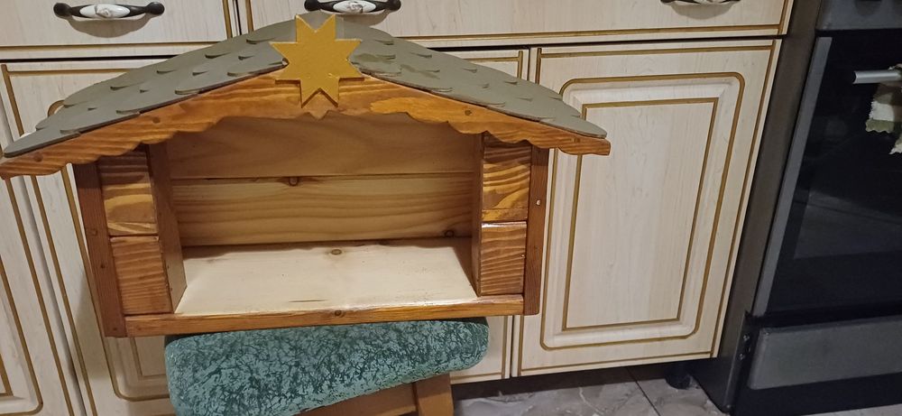 Різдвяна шопка з дерева