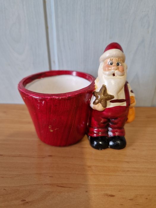 Mikołaj gwiazdor figurka świecznik albo osłonka na kwiatek