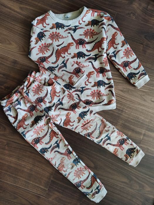 Костюм з динозаврами для хлопчика