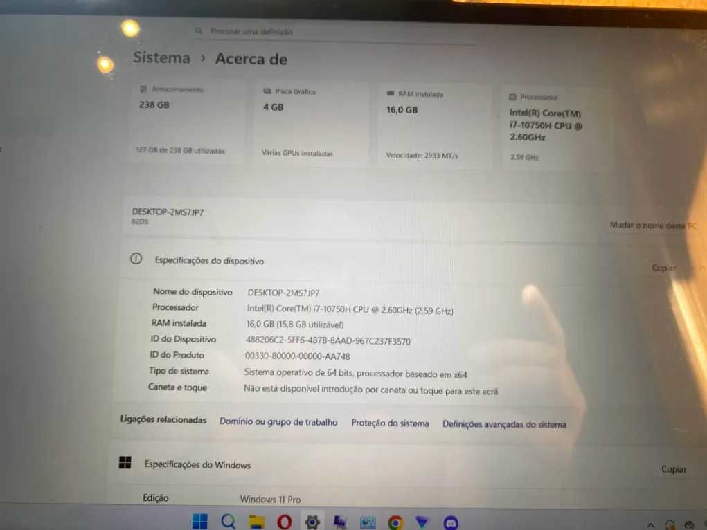 Portátil Lenovo Yoga Creator 7 – i7-10750, 16GB, 250GB SSD, GTX 1650