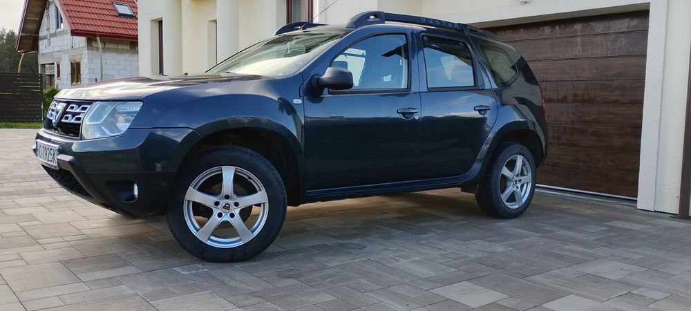 Dacia Duster salon bardzo niski przebieg 85000 km