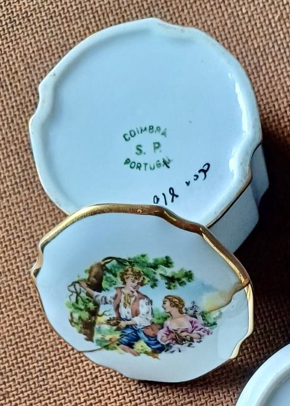 Caixas de porcelana