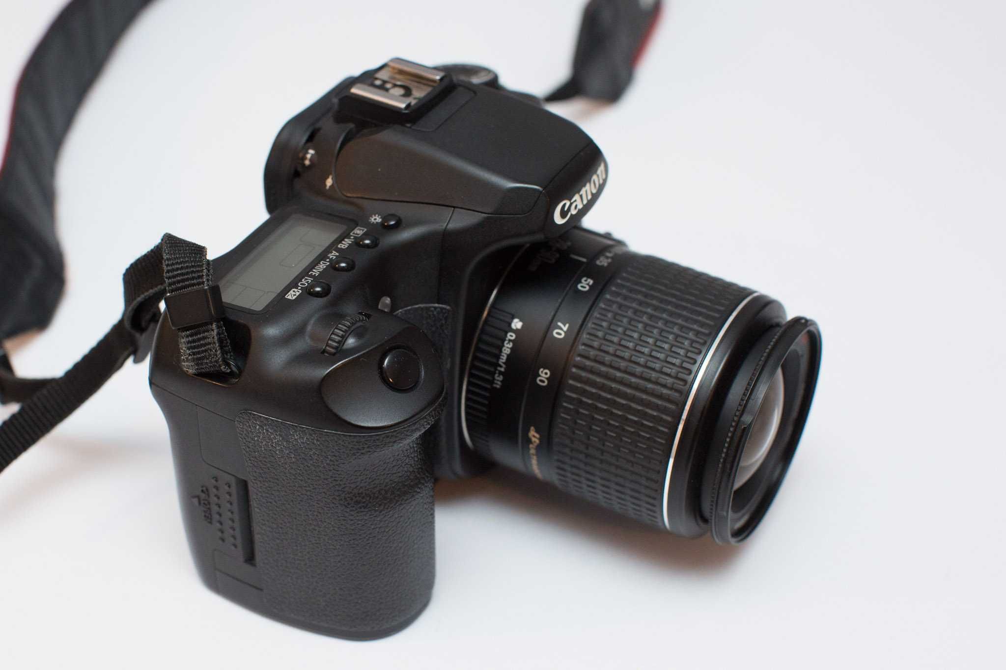 Canon EOS 40D + Canon EF 28-90 mm f/4-5.6 + dwie karty + ładowarka