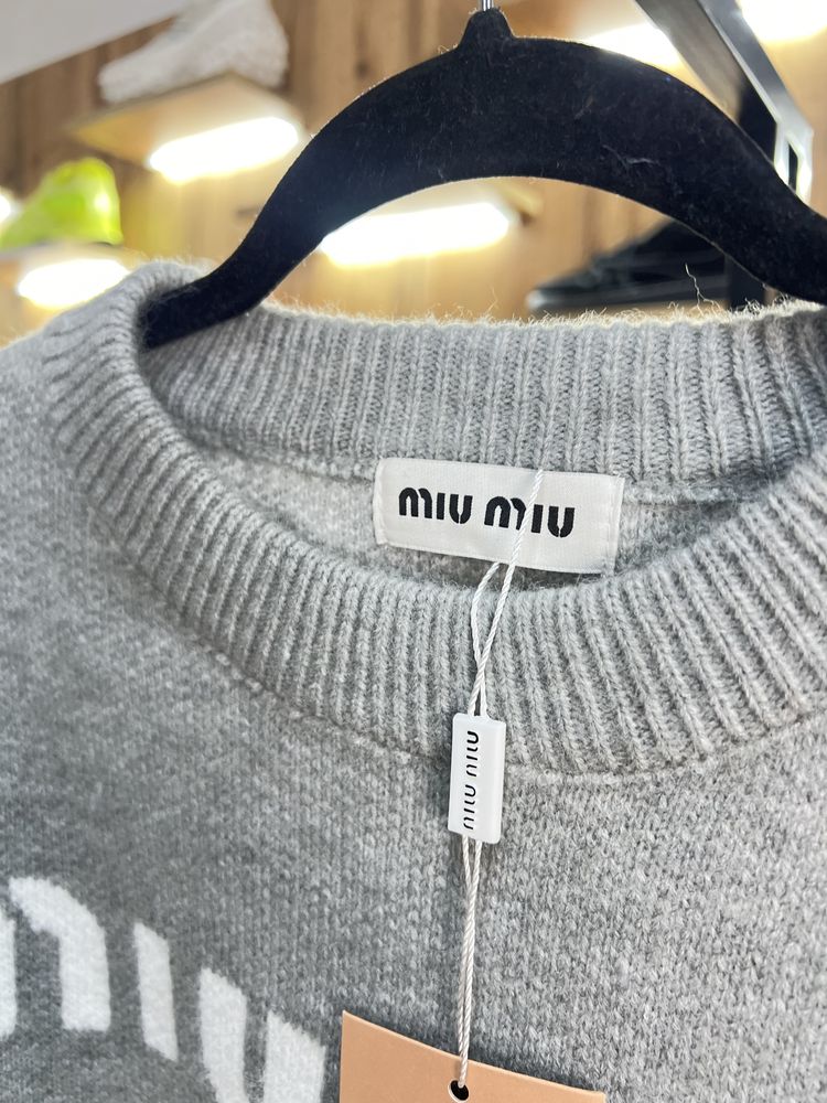 Світер Miu Miu Grey Woll Sweater Logo