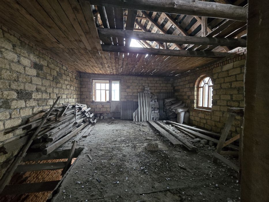 Новобудова двоповерховий будинок з гаражем – вигідна пропозиція