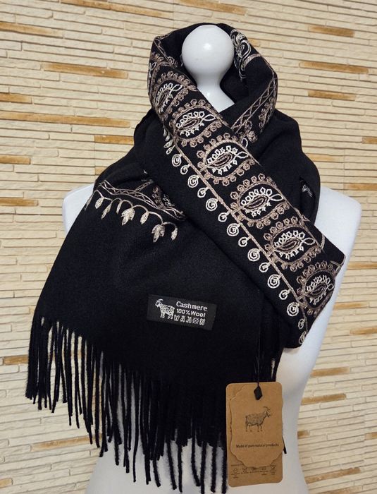 Piękny szal boho haft 50%kaszmir 50% wełna duży rozmiar 200x70 czarny