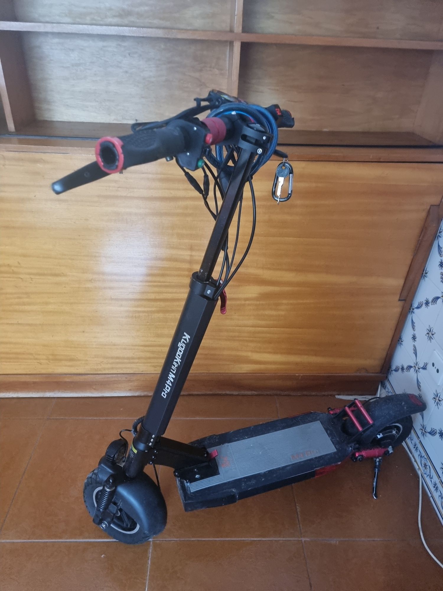 Trotinete M4 Pro