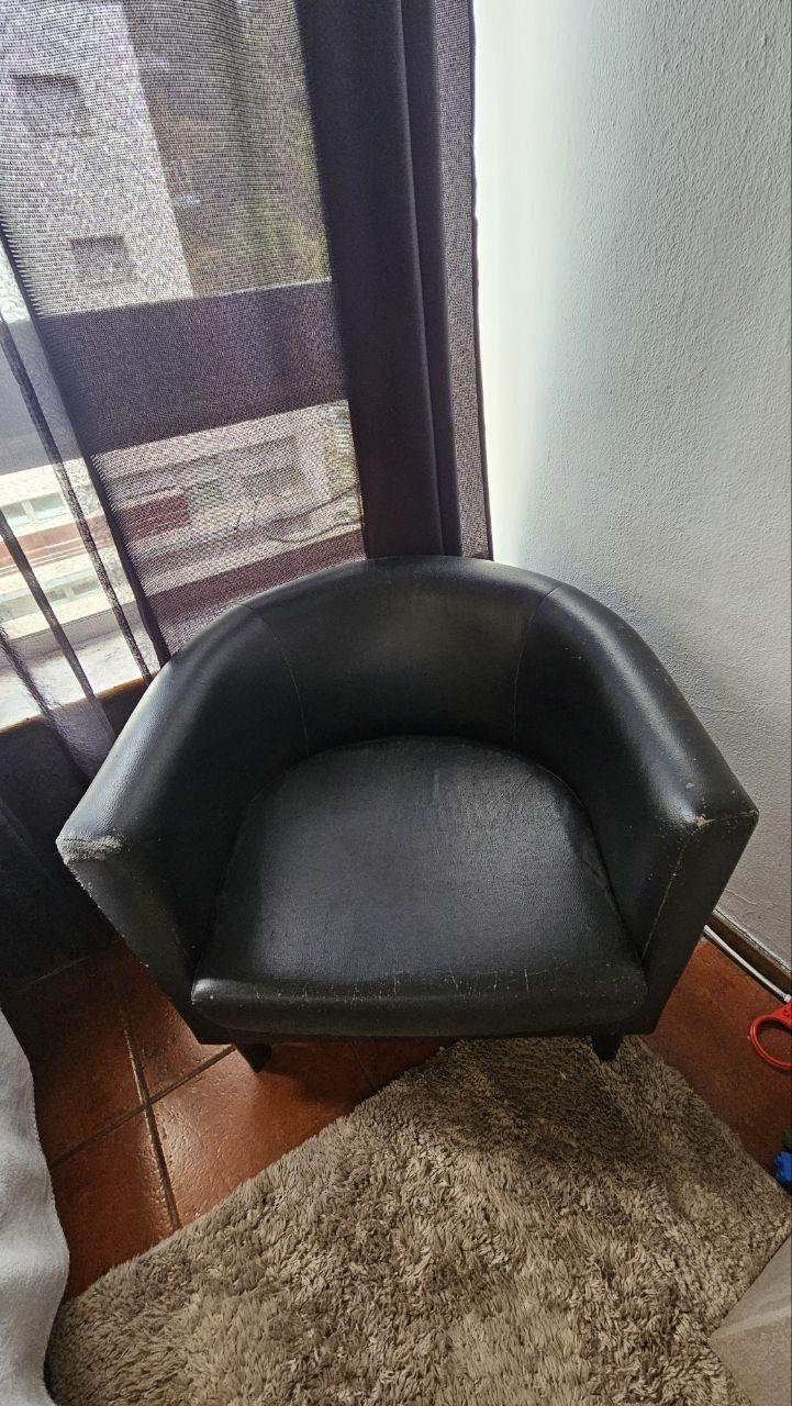 Poltronas em bom estado de conservação