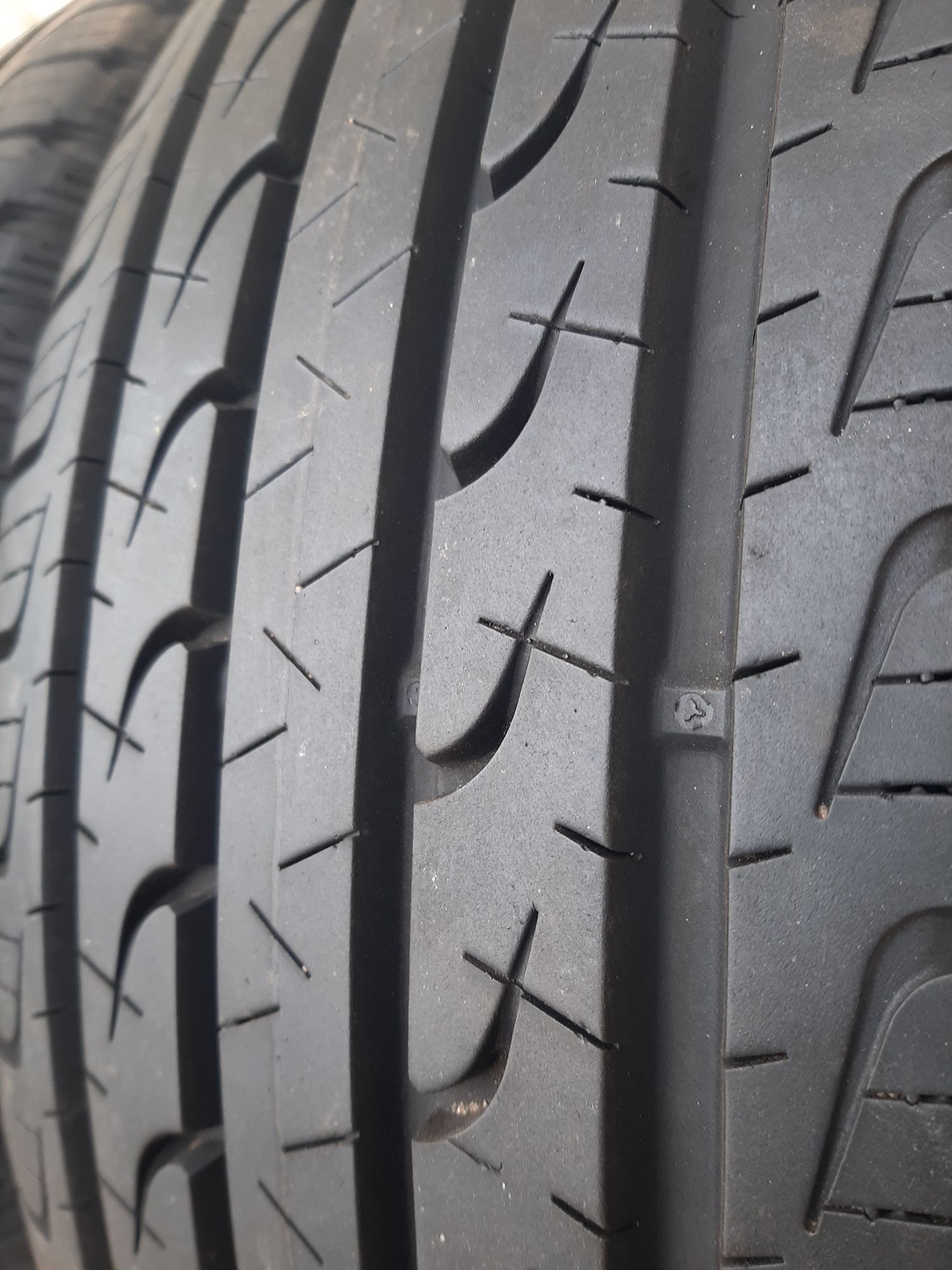 2x Opony letnie 255/65R17 GoodYear EfficientGrip Suv 4x4 / 2018r / 8mm