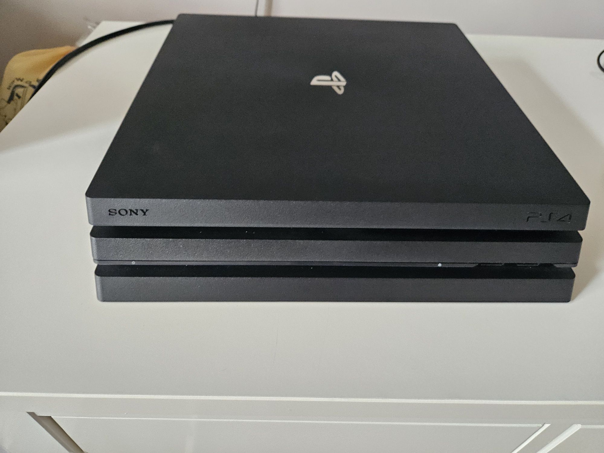 Playstation 4 Pro PS4PRO 1TB SSD Zestaw