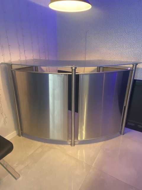 Barek ze stali nierdzewnej i szkła