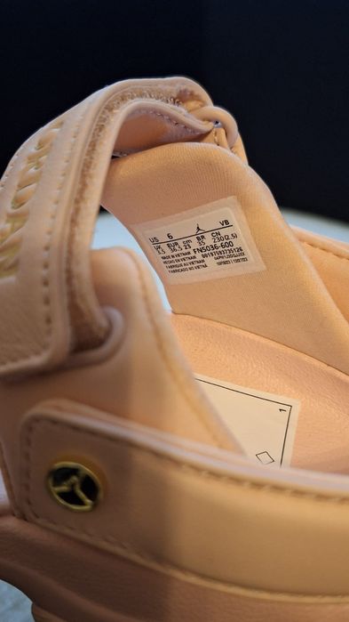 Сандалі WMNS Jordan DEJA Sandal US6 EU 36.5 23CM,  FN5036 600