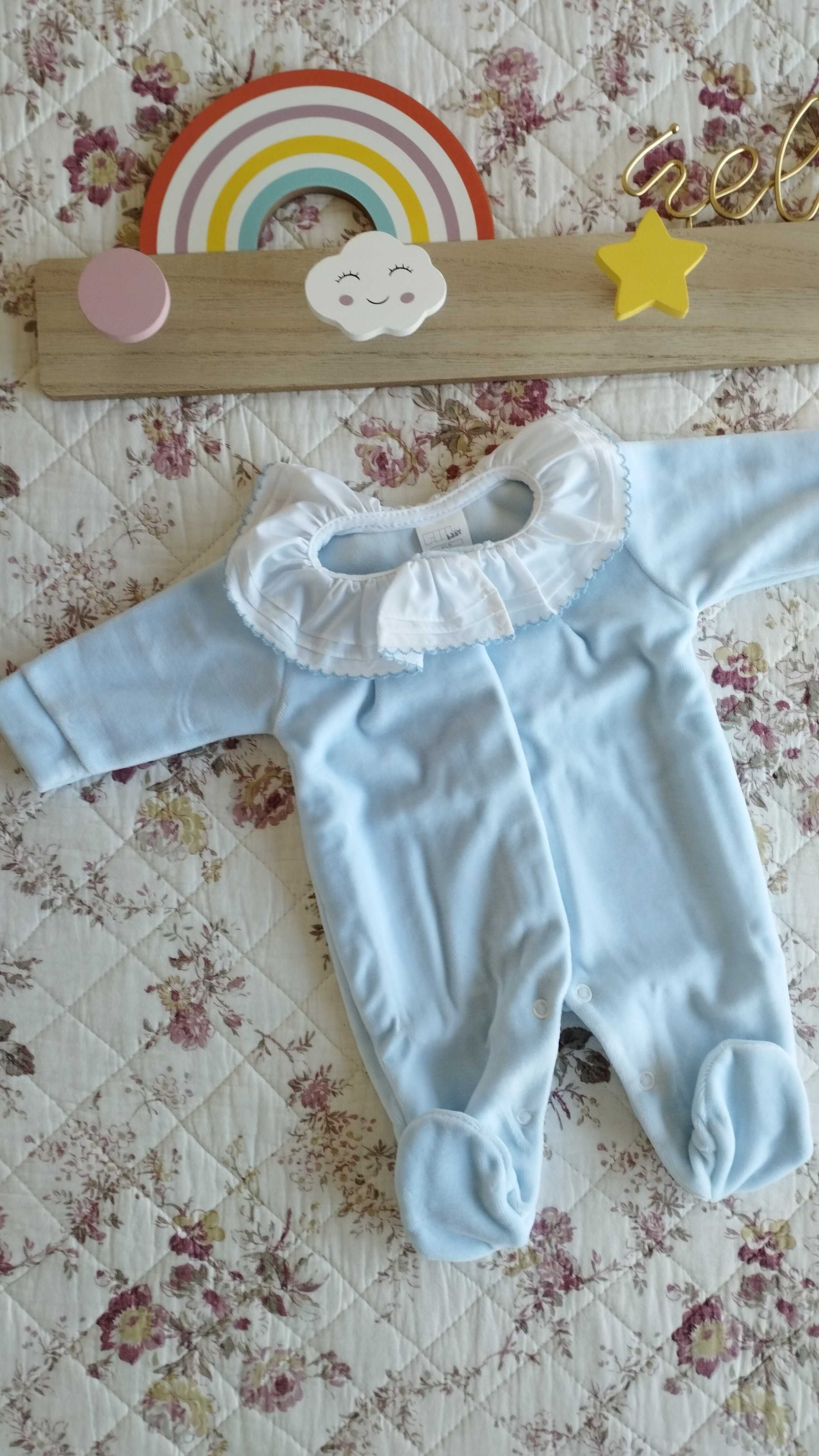 Babygrows de veludo dos 0 aos 3 meses