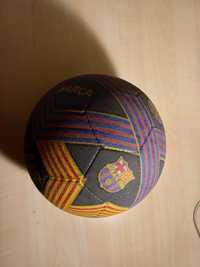 Piłka z FC Barcelony