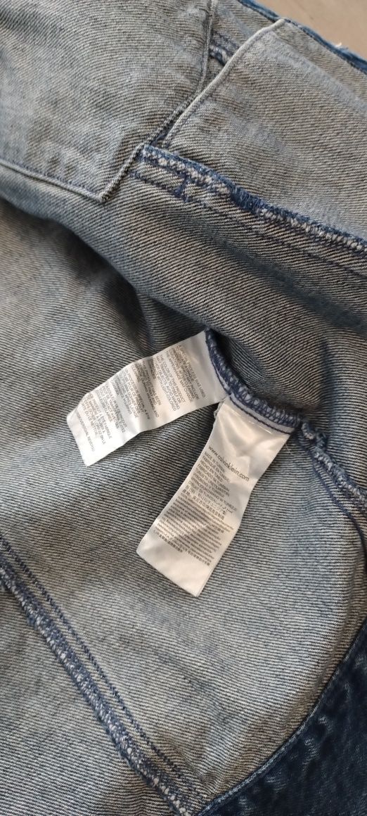 Kurtka jeansowa z kolorowymi kleksami Calvin Klein
