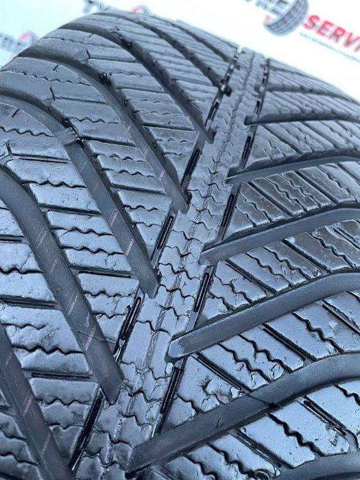 Зимние шины 225/45 R17 Goodyear vector4Sesons резина