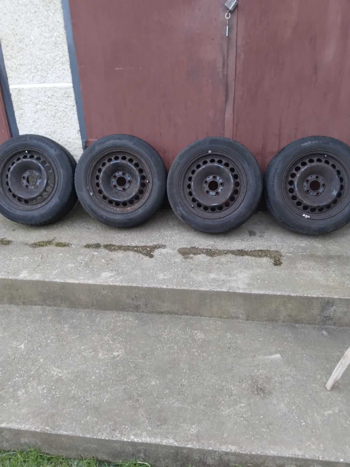 Шини з дисками 205/60 r16