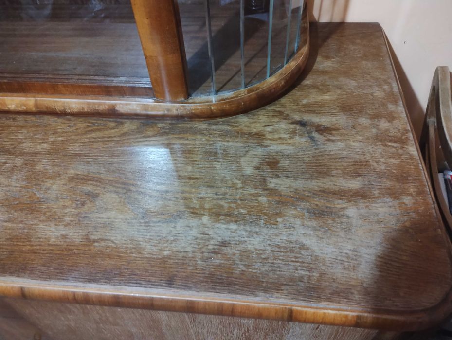 kredens lata 50. w dobrym stanie