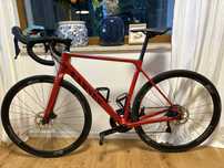 Canyon Endurace CF SL Disc 7.0, rozmiar M. Diabelska czerwień!