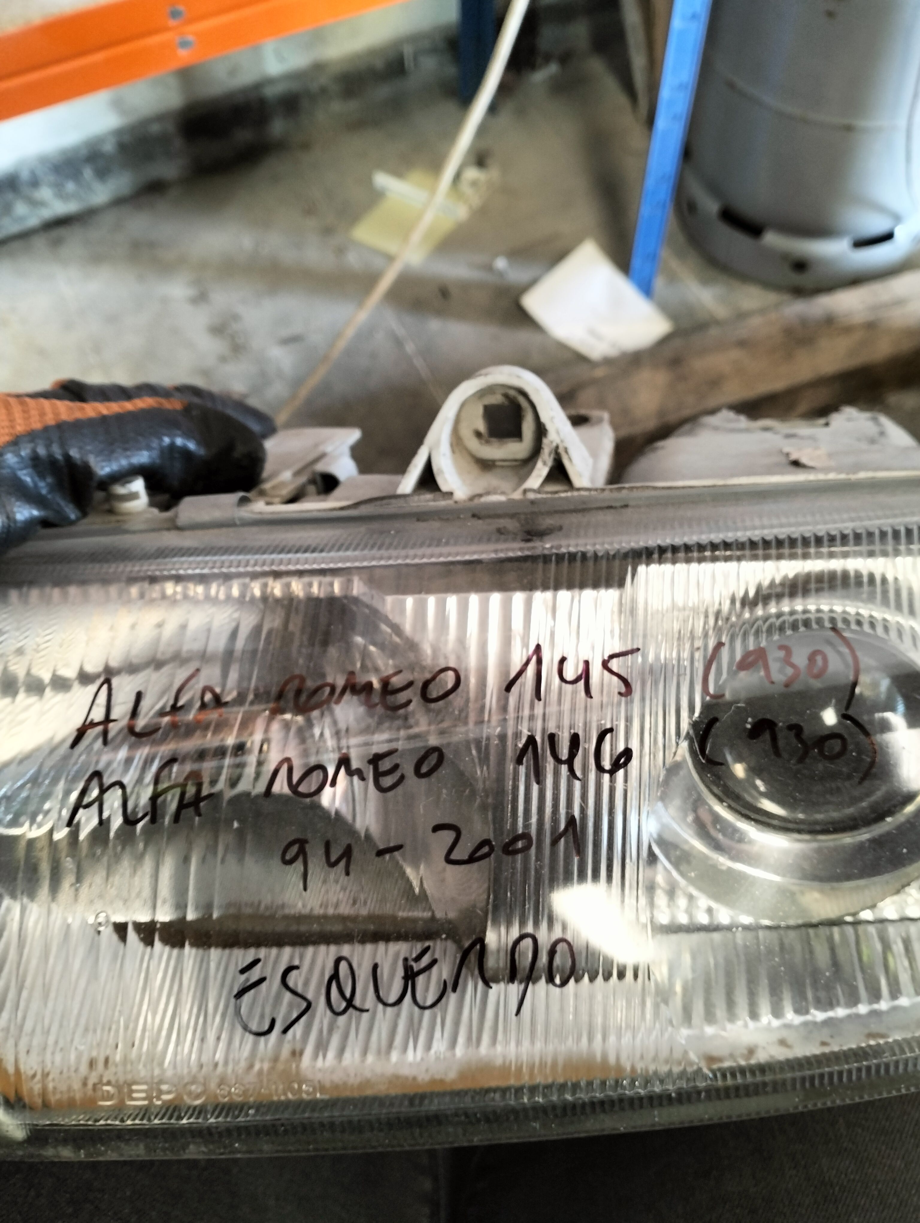 Optica Esquerda Alfa Romeo 145 e 146 (930)