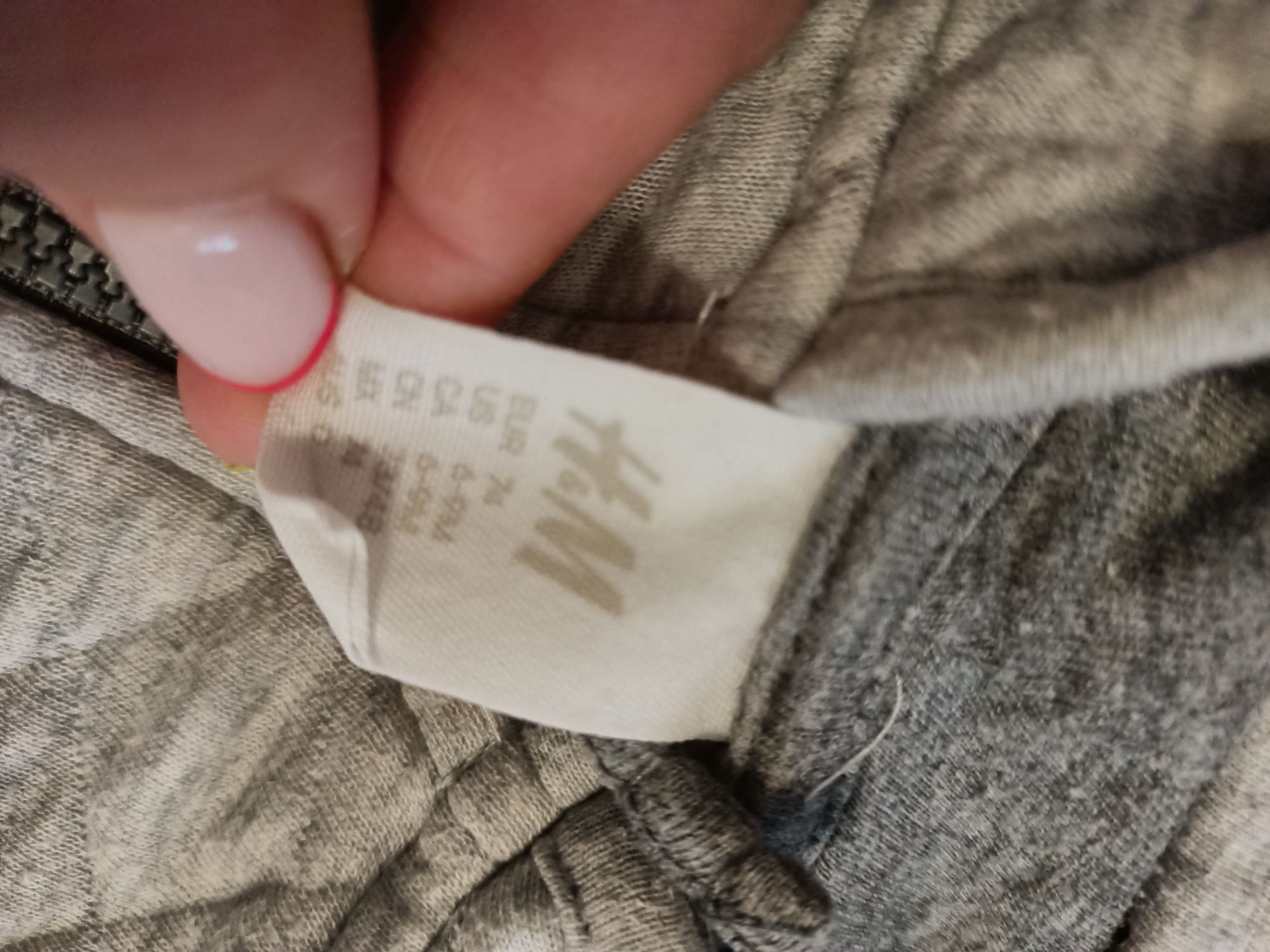 Bluza chłopięca H&M miś ocieplona 74