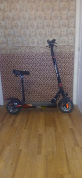 Продам электросамокат