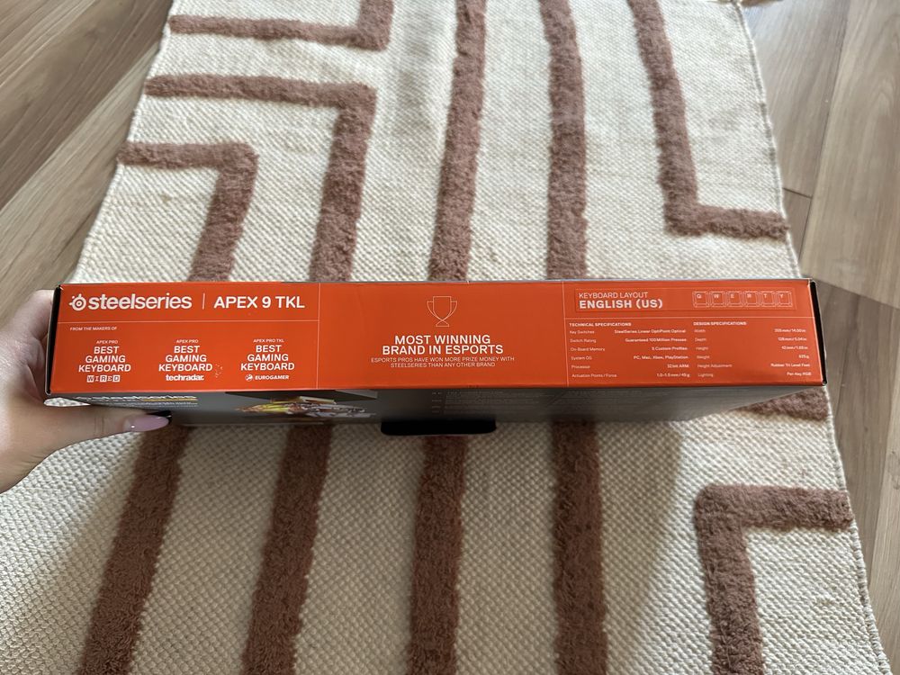 SteelSeries Apex 9 TKL – Klawiatura Gamingowa RGB