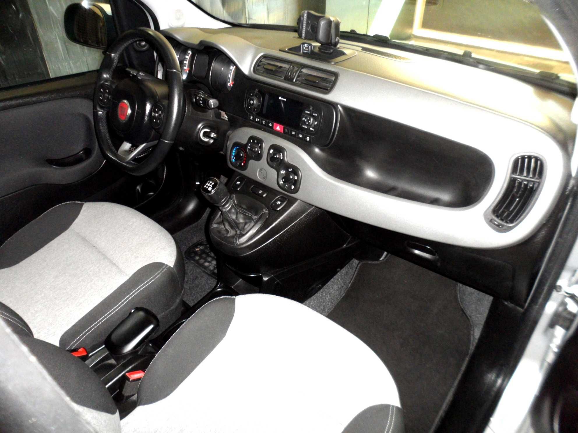 Fiat Panda 1.2lounge75cv.NACIONAL.5P.2017
