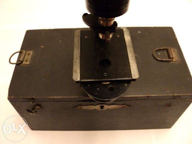 Microscopio antigo – Ano 1870