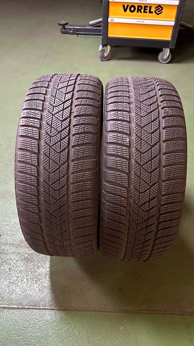 Para 225 40 R19 93H Pirelli SottoZero 3 bieżnik 2x6,3mm