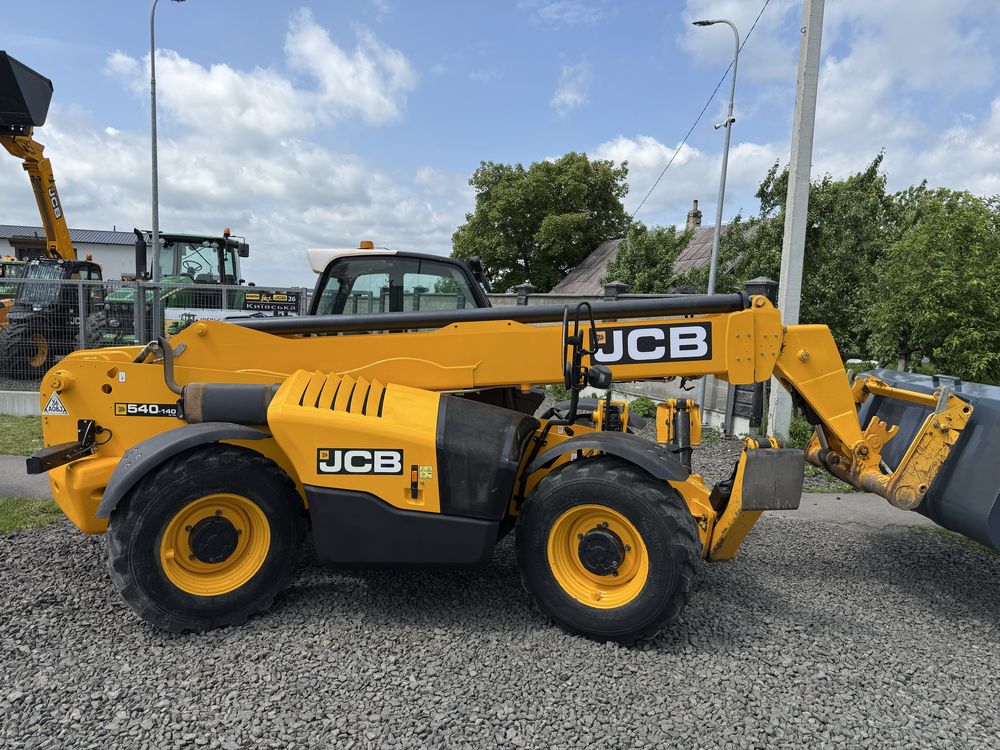 JCB 540-140 телескопічний навантажувач 2016р