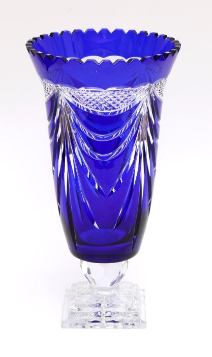 Garrafa antiga em cristal