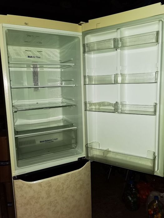 Холодильник LG nofrost 2020года. Гарантия!