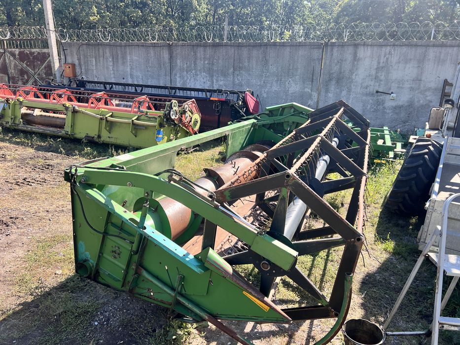 Жатка Джон Дір 814 4.2 метра