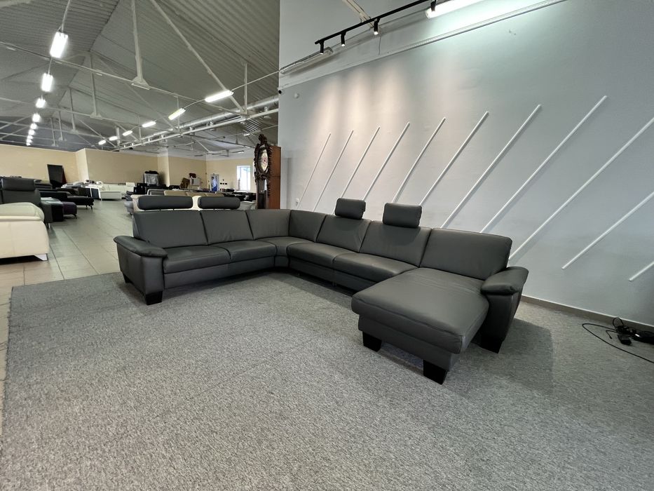 Виставковий диван  шкіряний розкладнмй з нішею п-ка темний антрацит