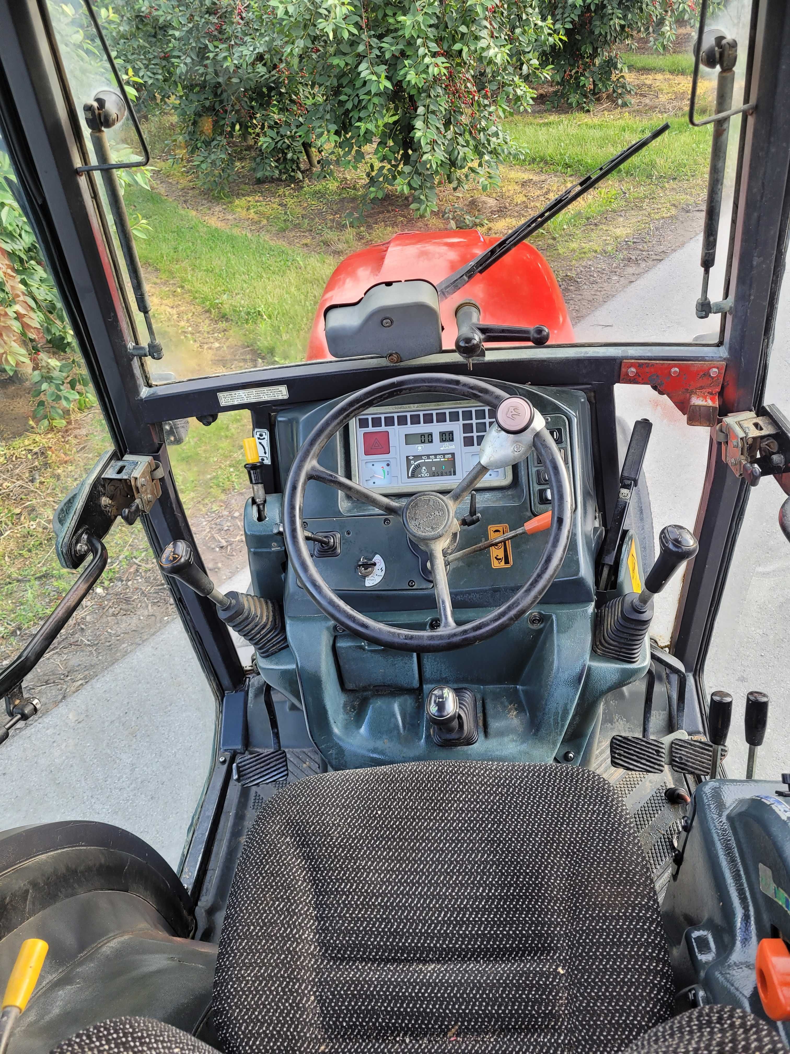 Mc cormick v70 sadowniczy/ sadownik jak Massey Ferguson/super stan